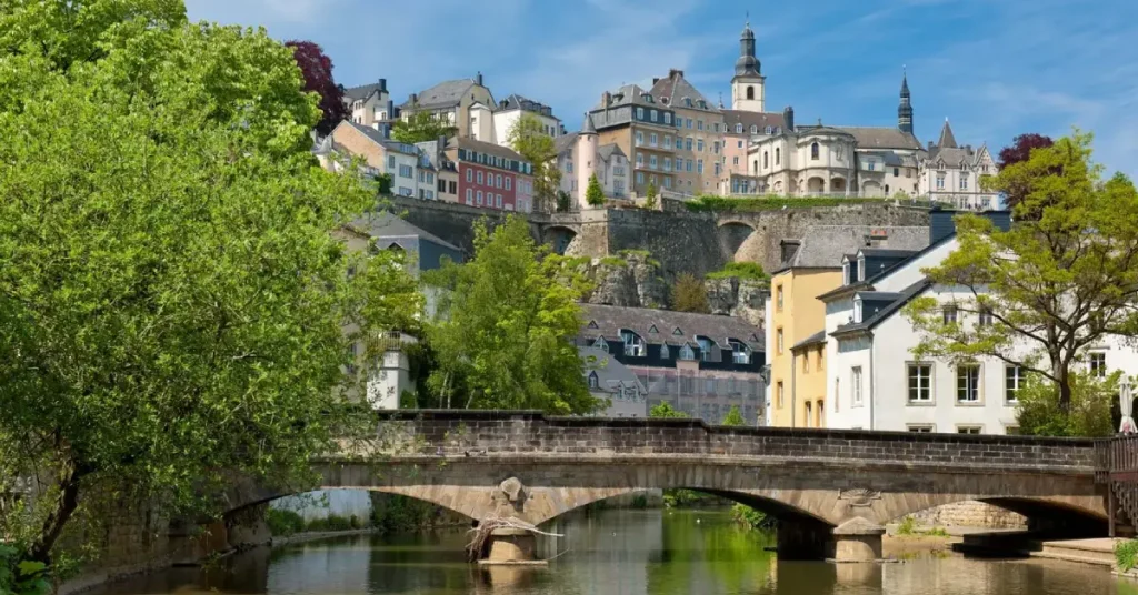 Luxembourg – Small Country, Big Opportunities visaboards