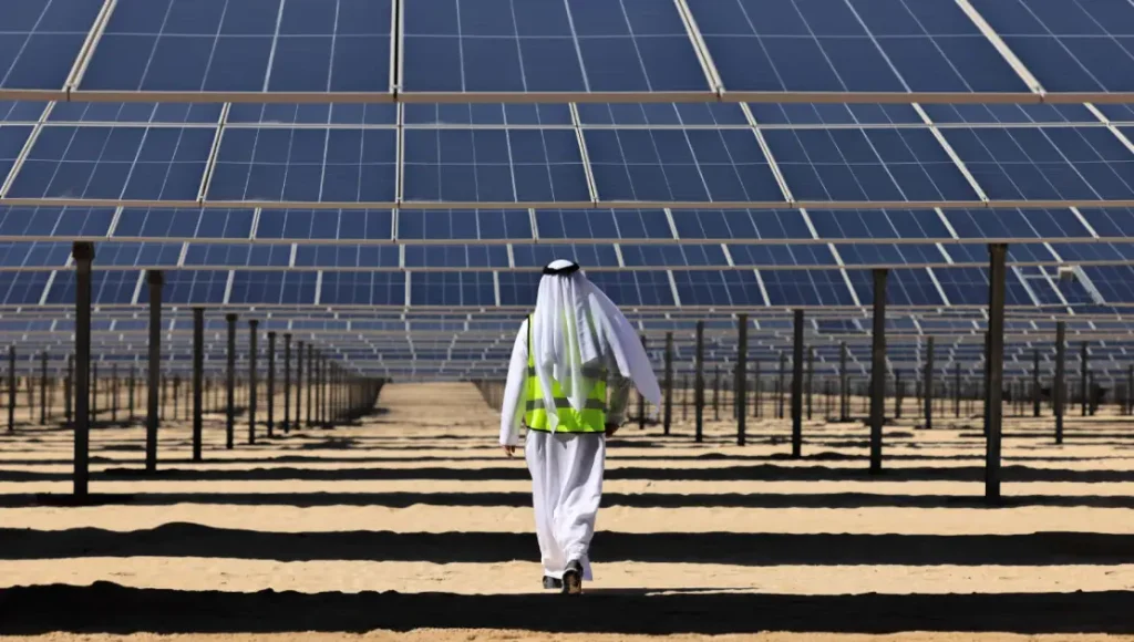 Renewable Energy Engineers visaboards