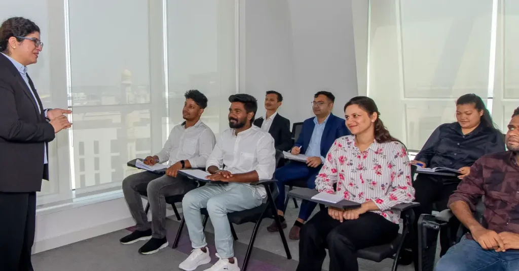 Supply Chain & Logistics Managers UAE visaboards