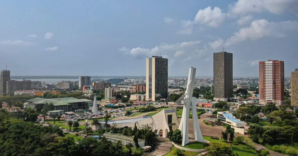 Abidjan in Côte d’Ivoire visaboards