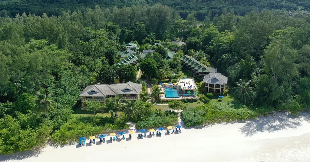 Acajou Beach Resort – Praslin visaboards