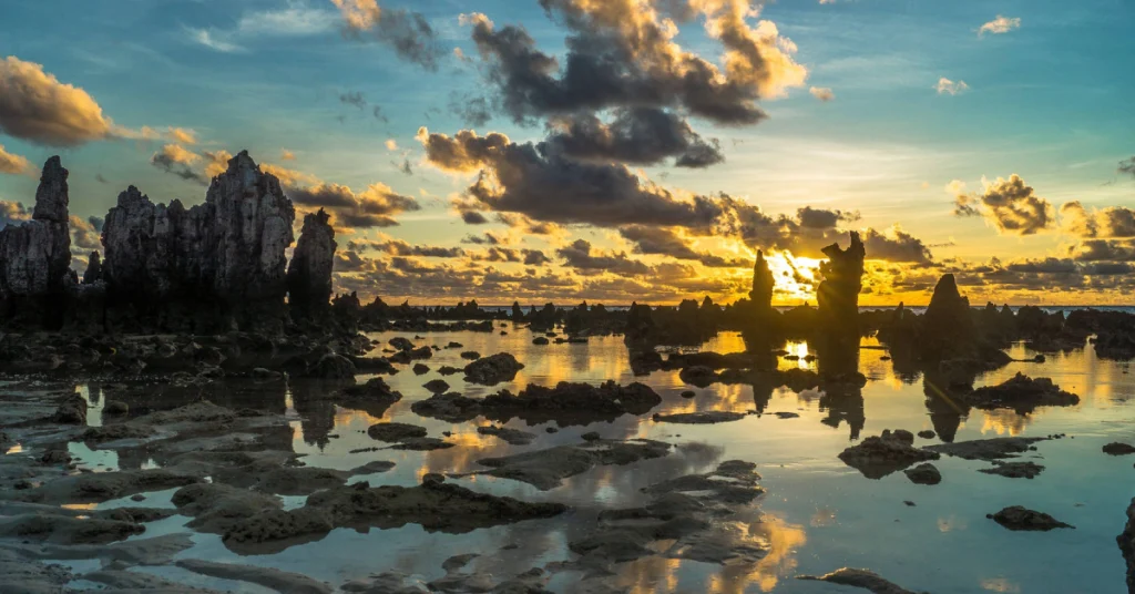 Anibare Bay in Nauru visaboards