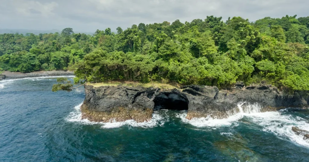 Bioko Island (General Region) in Equatorial Guinea visaboards