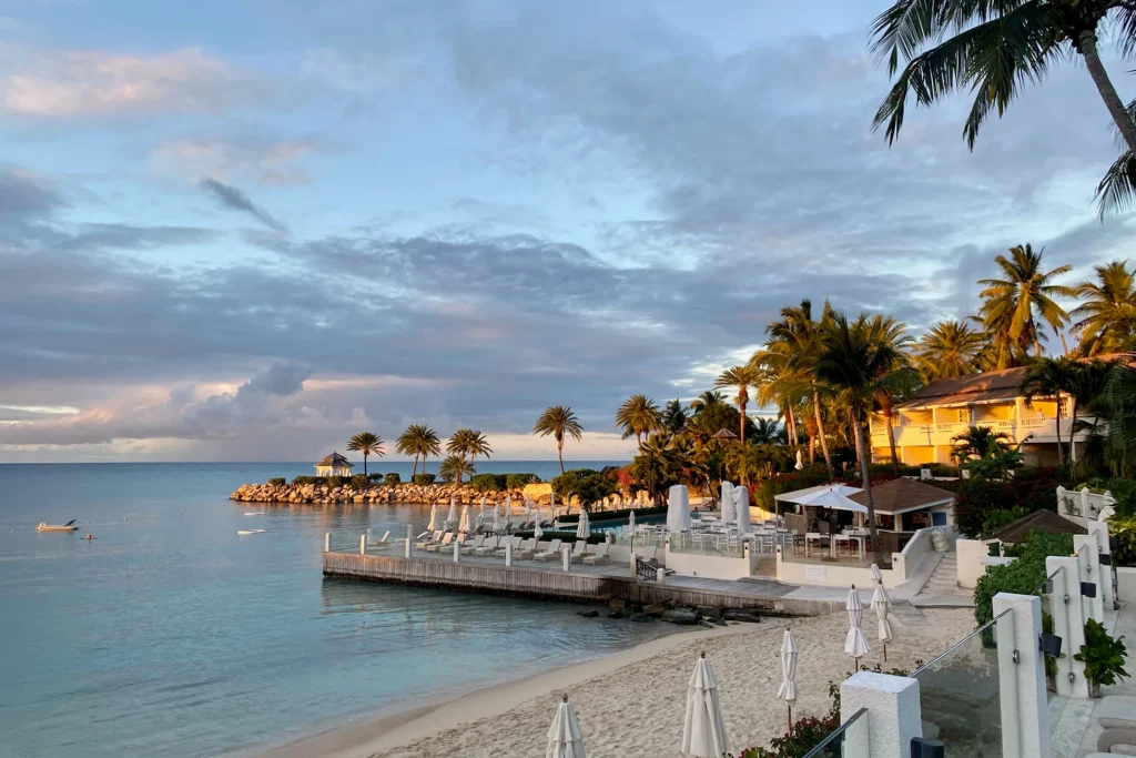 Blue Waters Resort & Spa visaboards