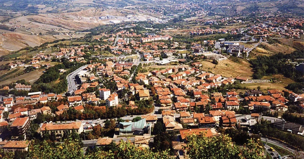 Borgo Maggiore in San Marino visaboards