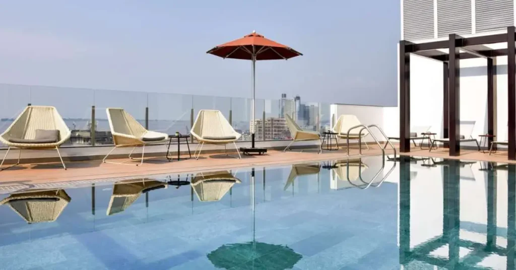 City Centre Mid Range Hotel (Example – Kinshasa) visaboards