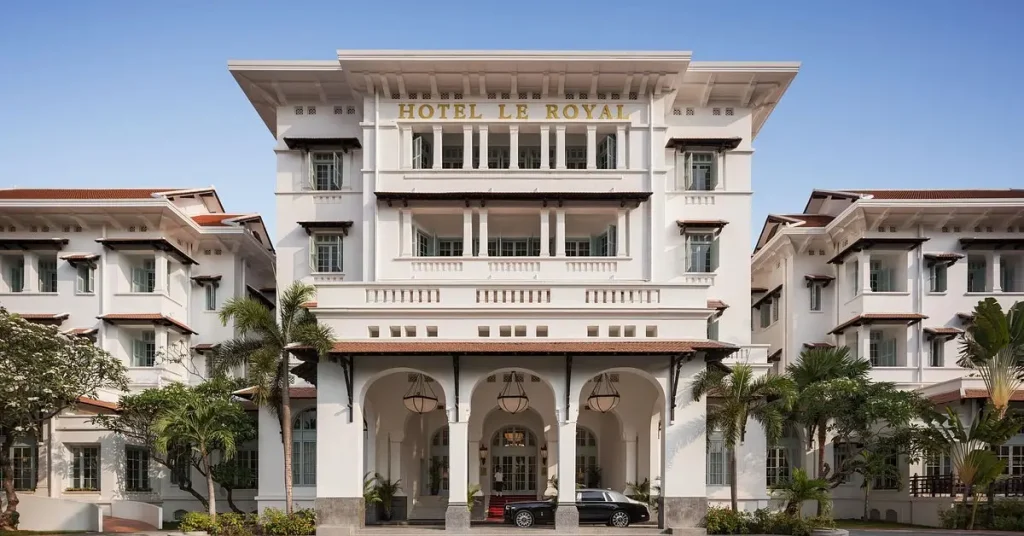 City Centre Mid Range Hotel (Phnom Penh) visaboards