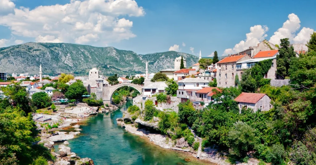 City Centre Value Hotel (Sarajevo Mostar) visaboards