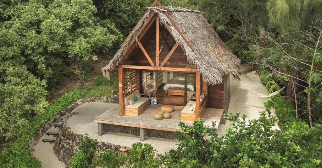 Constance Tsarabanjina (Nosy Tsarabanjina – private island, northwest coast) Madagascar visaboards