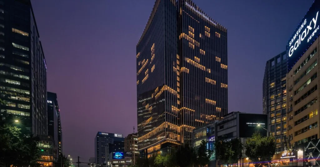 Four Seasons Hotel Seoul (Seoul – Gwanghwamun City Centre) visaboards