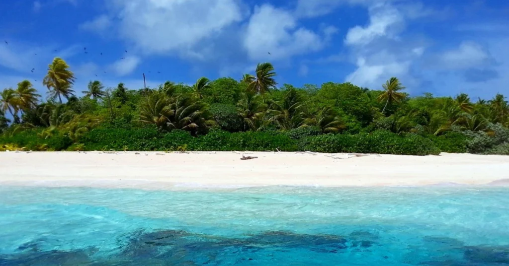 Funafuti Conservation Area in Tuvalu visabolards
