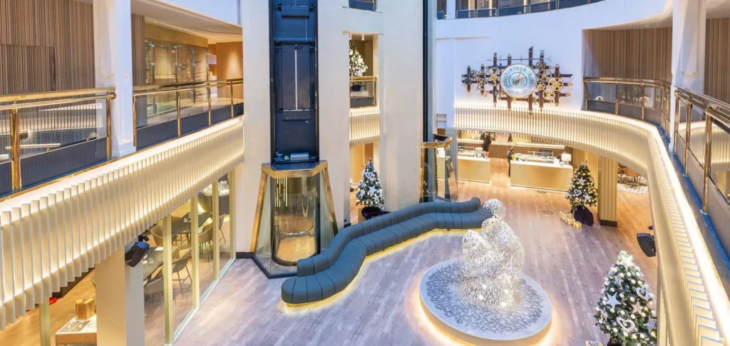 Grand Plaza Hotel & Wellness, Andorra la Vella visaboards