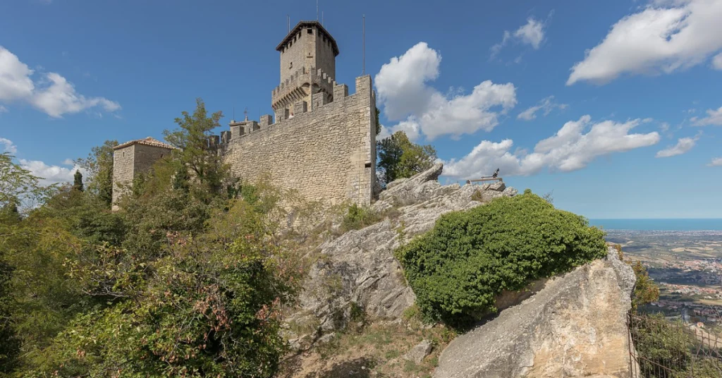 Guaita Tower (First Tower) in San Marino visaboards