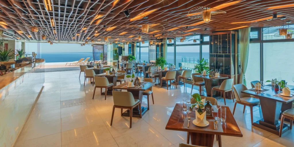 Halo Hotel – Da Nang visaboards