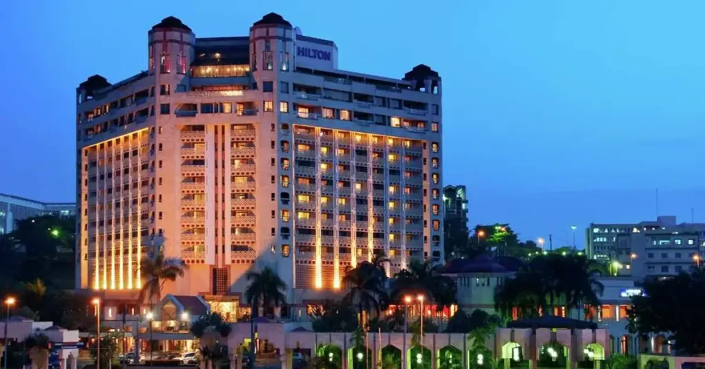 Hilton Yaounde, Yaoundé visaboards