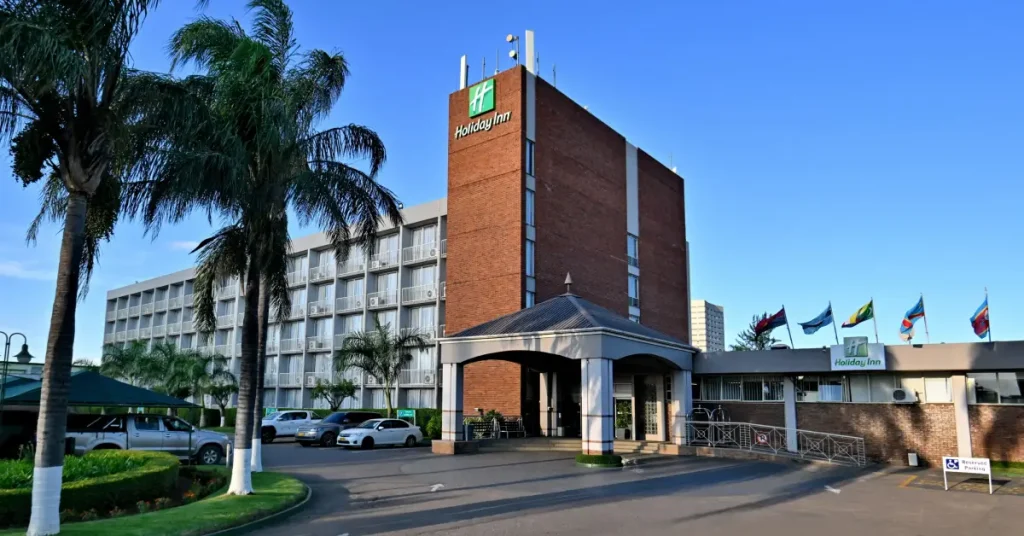Holiday Inn Bulawayo – Bulawayo visaboards