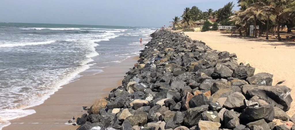 Kololi in The Gambia visaboards (1)