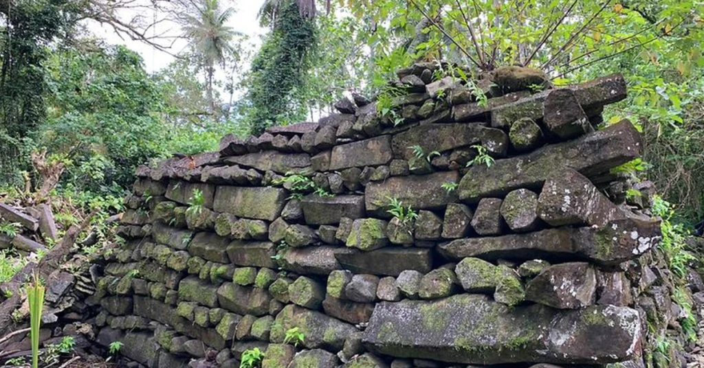 Lelu Island in Micronesia visaboards