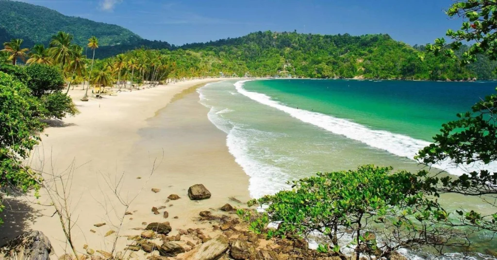 Maracas Beach (Trinidad) visaboards
