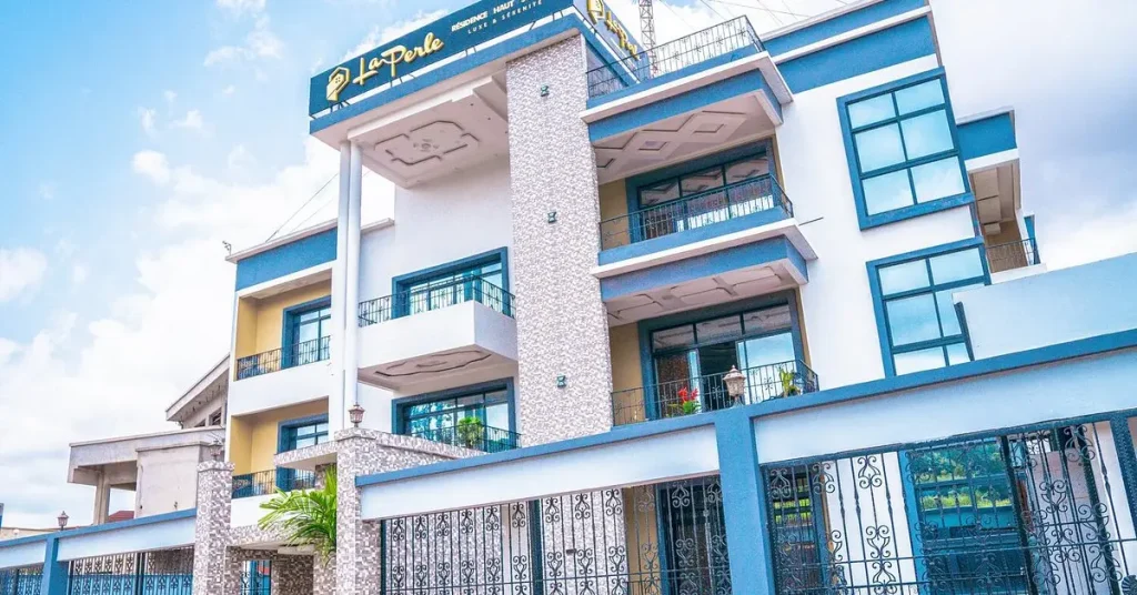 Mid Range Hotel, Yaoundé visaboards