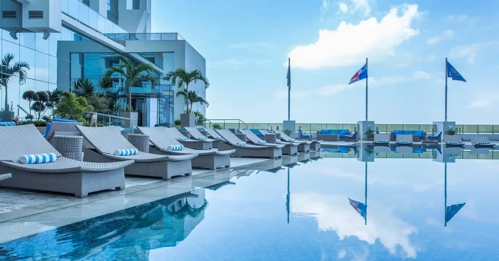 Mid Tier City Hotel in Panama City panama visaboards