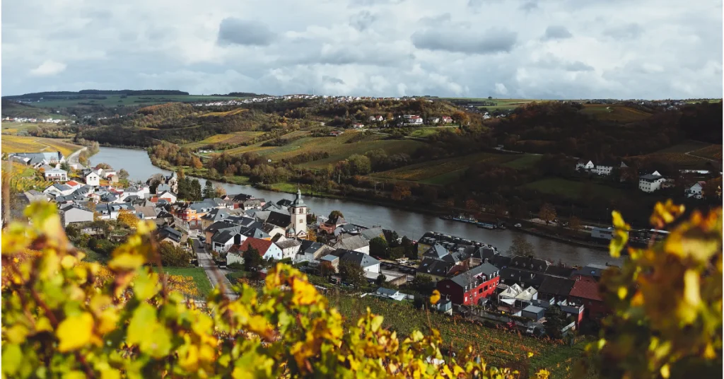 Moselle Valley (Grevenmacher & Remich) in Luxembourg VISABOARDS
