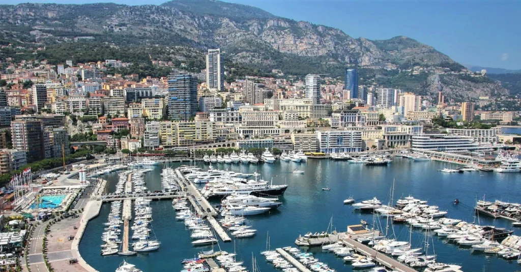 Port Hercules in Monaco visaboards