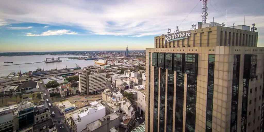 Radisson Montevideo Victoria Plaza Hotel – Montevideo visaboards