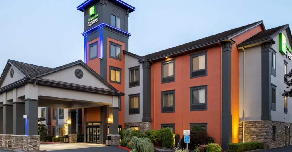 Regional Lodge or Value Stay (Less touristed Region) visaboards