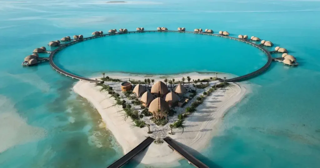 Resort Style Mid Range Stay (Example Red Sea Coast) visaboards