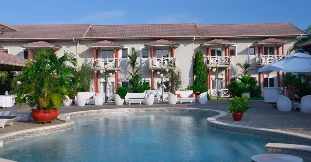 Roma Hôtel & Restaurant (Libreville) gabon visaboards