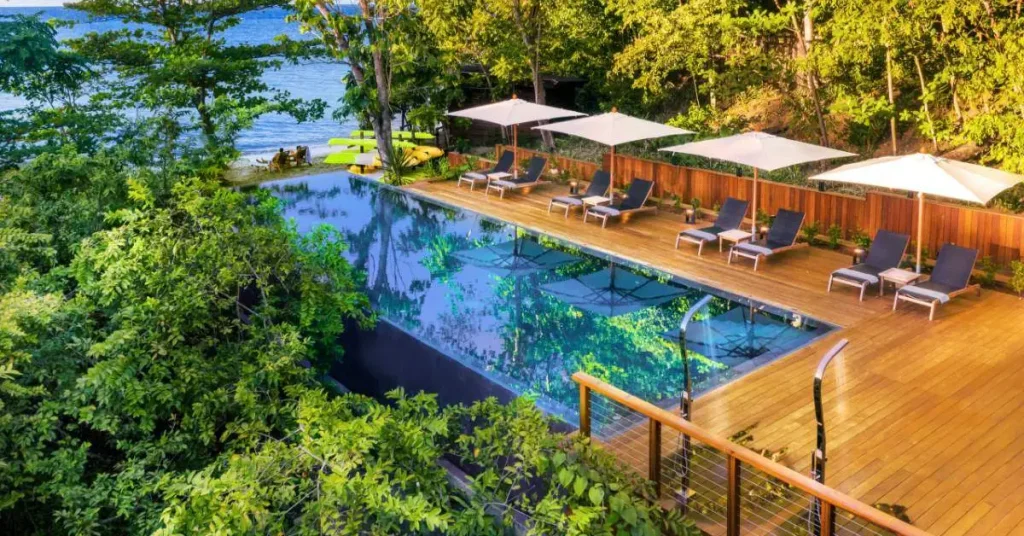 Secret Bay (Tibay, West Coast) visaboards