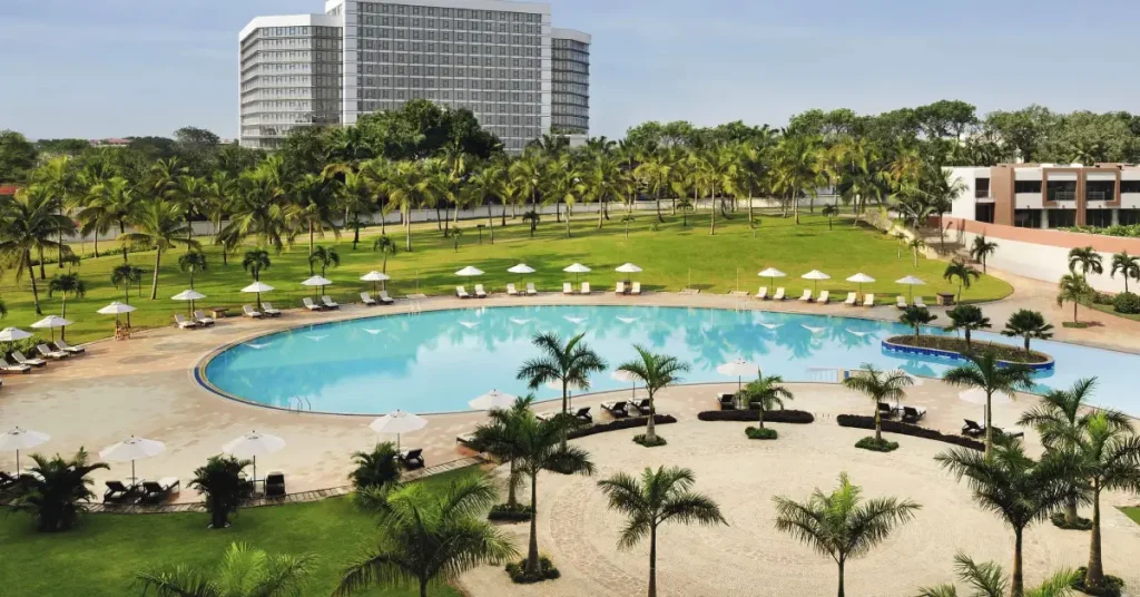 Smaller Boutique Guest House Style Hotels (In Accra or near coastal towns) visaboards