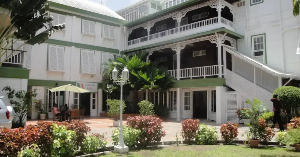 Smaller Boutique Guest House Style Hotels (Various Locations) guyana visaboards