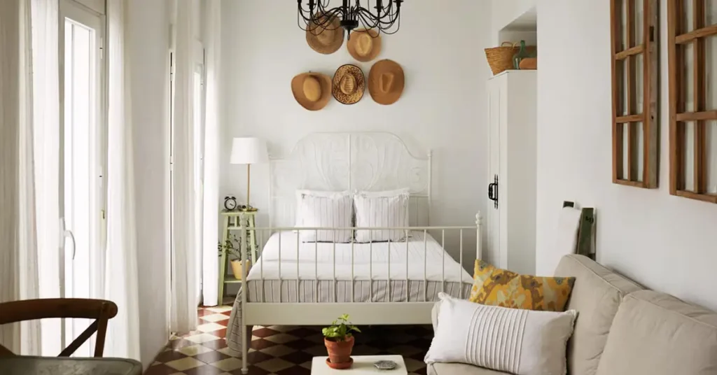 Smaller Guest House Local Hotel (Various Locations) asmara visaboards