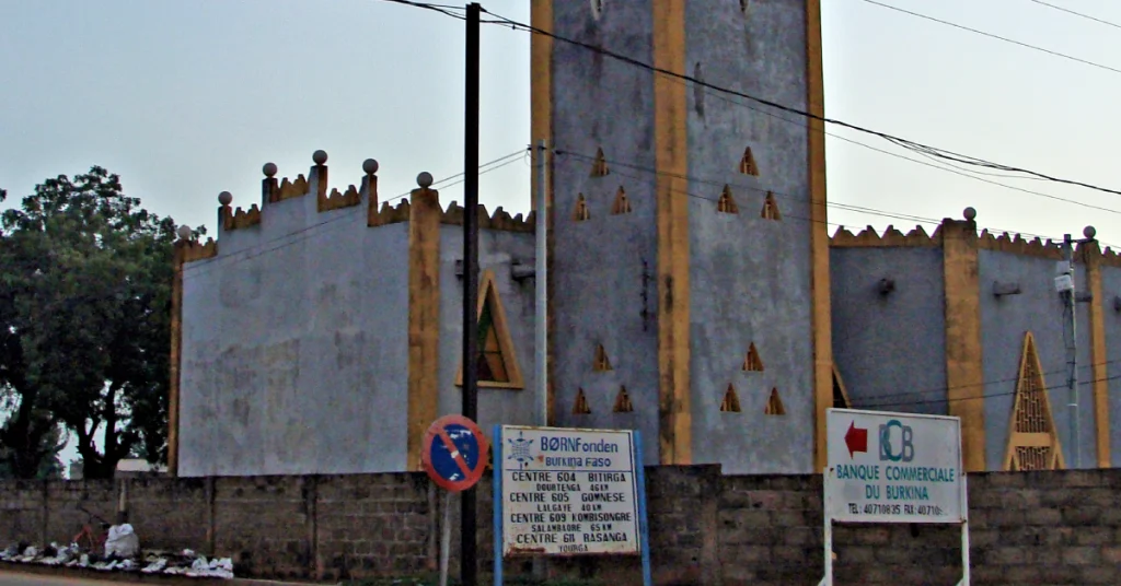 Tenkodogo in Burkina Faso visaboareds